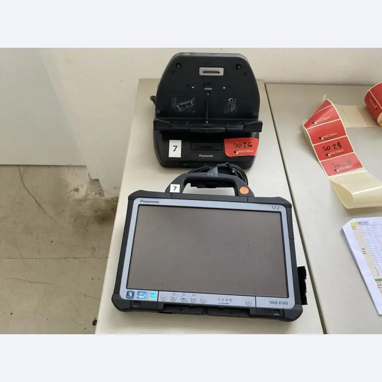 Stroji za obdelavo kovin in delovna oprema (zaščitni čevlji)-1